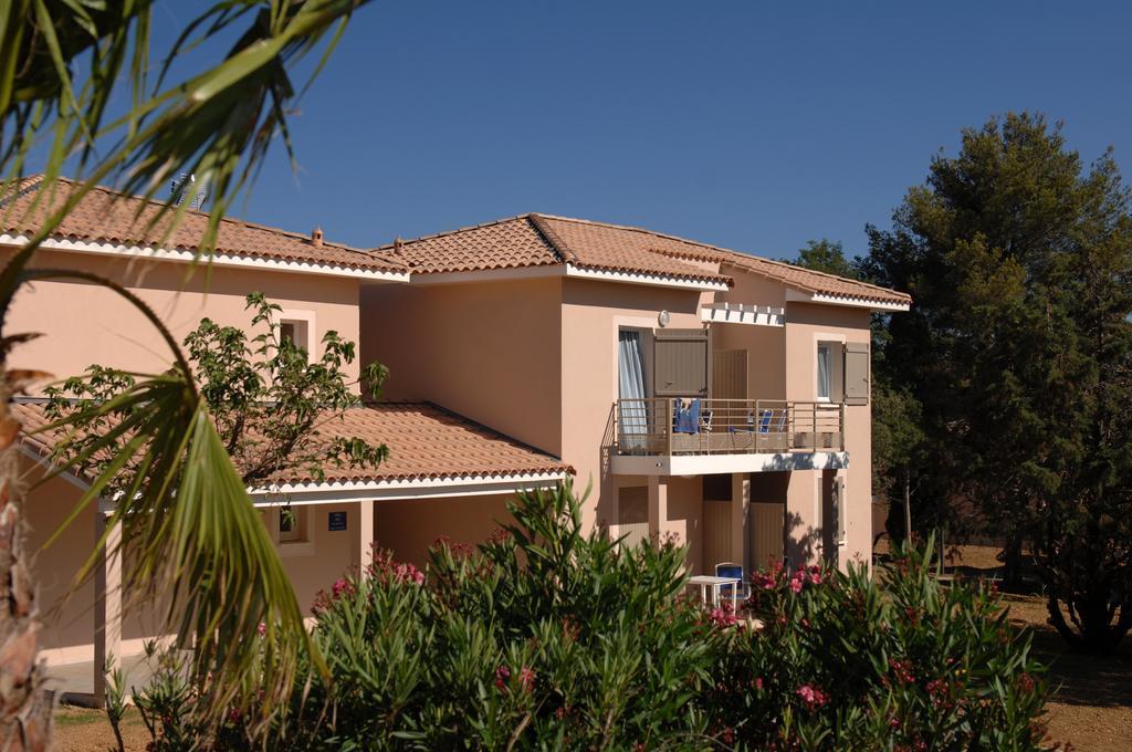 Residence Odalys Les Oceanides La Londe-les-Maures Rum bild
